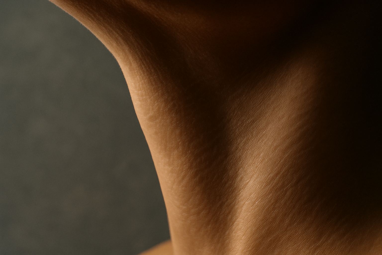 Non-surgical facelift editorial image